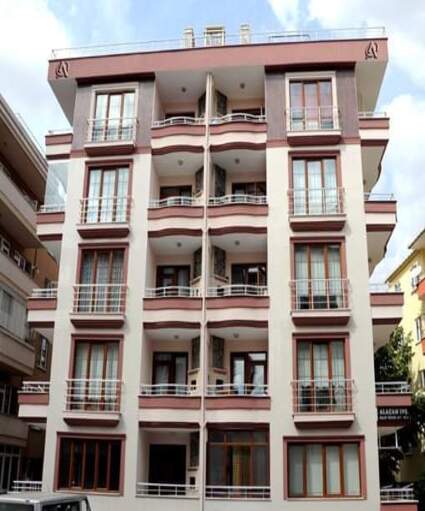 Recep Öksüz Apartmanı